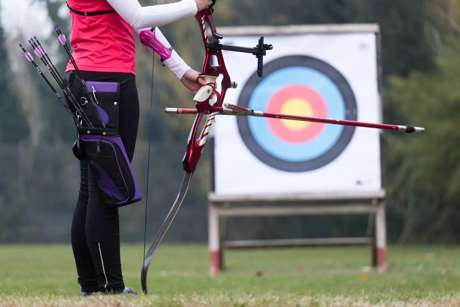 Łucznictwo sportowe: Szkółki i zawody w województwie