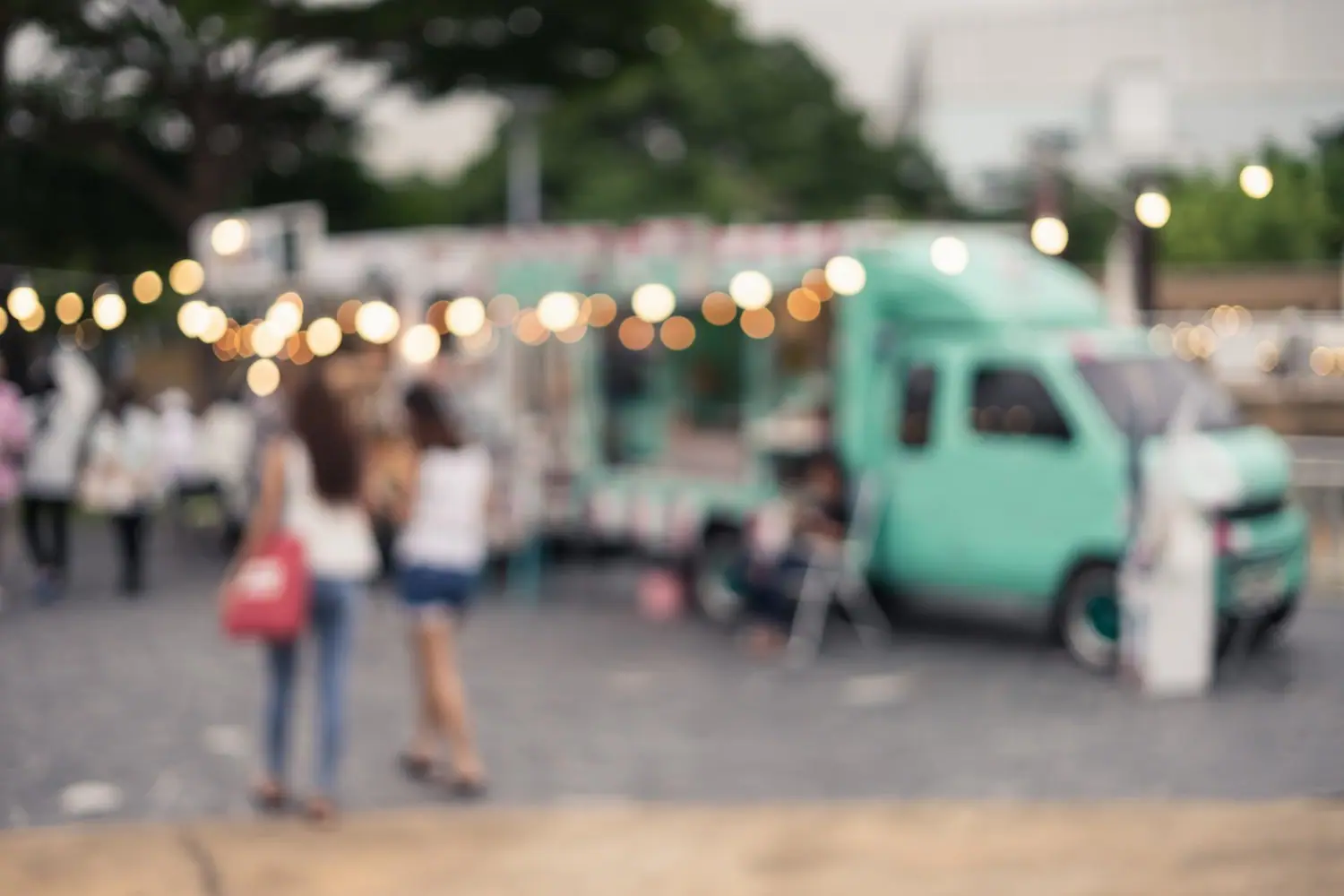 Świętokrzyskie foodtrucki: Festiwale i stałe lokalizacje